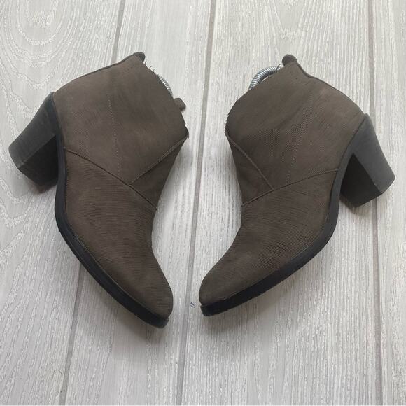 Eileen Fisher Women's Murphy Gray Storm Leather Nubuck Ankle Boots Size 6 - Picture 1 of 11